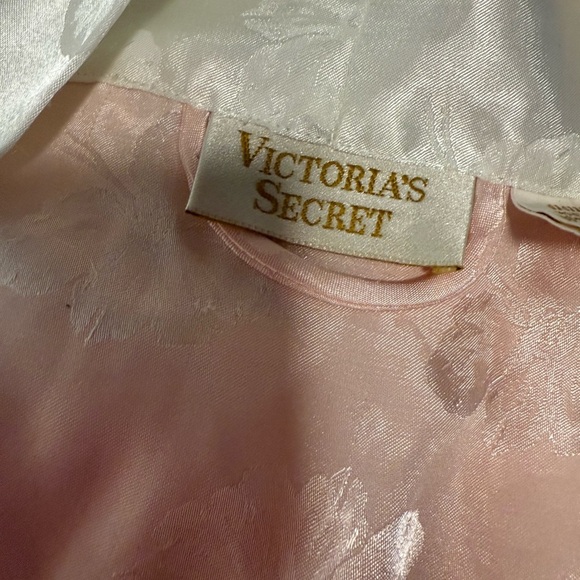 Vintage Victoria’s Secret Pink Floral Satin Jacquard Kimono Robe Lingerie - Picture 7 of 10